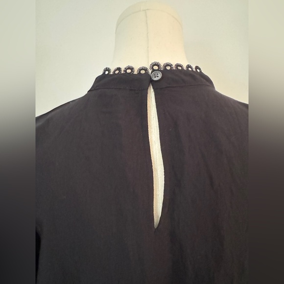 Ann Taylor Tall Eyelet Pintucked Blouse Black Size Small Tall - Picture 9 of 13